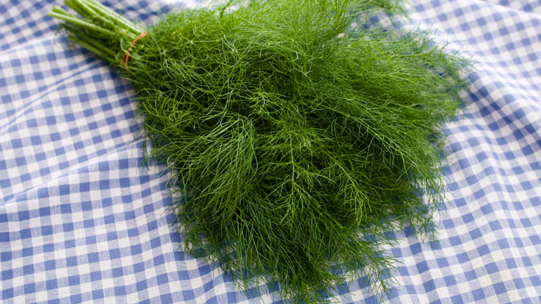 Μάσκα με μάραθο για κουρασμένα μάτια