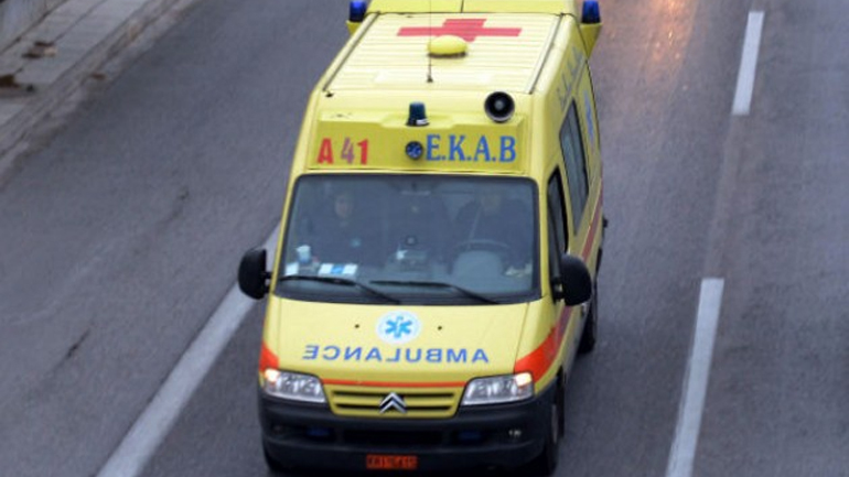 Θεσσαλονίκη: Σύγκρουση λεωφορείου με Ι.Χ. – Δύο τραυματίες