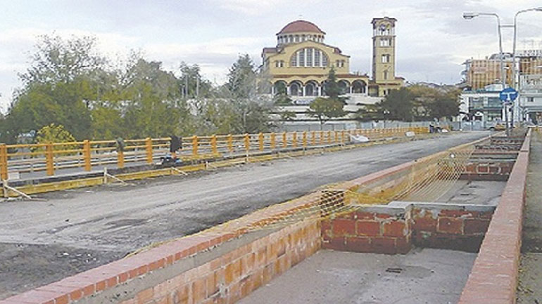 Λάρισα: Έργα 6,3 εκατ. ευρώ για το 2016