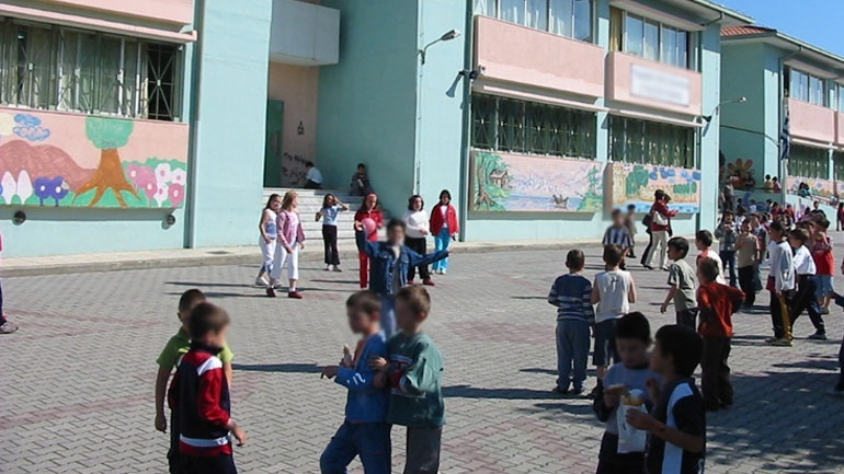 Δεκατιανό σε 11.000 μαθητές στην Αθήνα