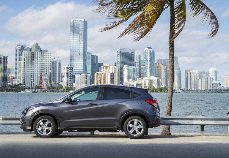 To μήκος του ιαπωνικού μοντέλου αγγίζει τα 4.294 μέτρα