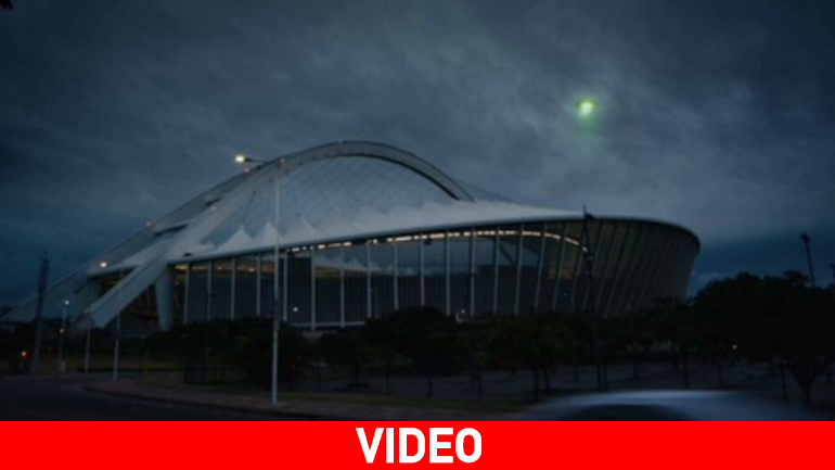 «Πράσινο» UFO πάνω στη Νότια Αφρική;