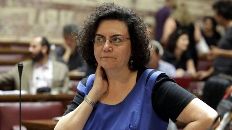 Βαλαβάνη: «Λύση στο μνημονιακό αδιέξοδο είναι η έξοδος από το ευρώ»