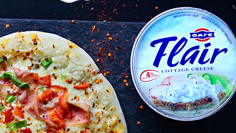 Συνταγή: Pizza με λευκή σάλτσα Flair Cottage Cheese