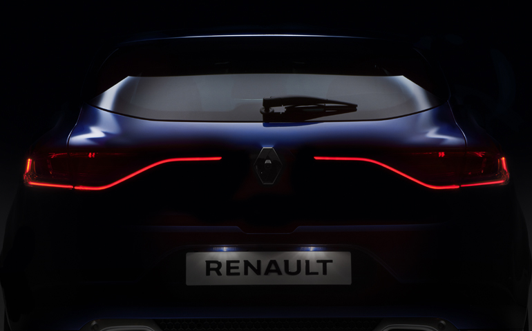 Εκπληκτικά τα πίσω φώτα, ιδιαίτερα τη νύχτα