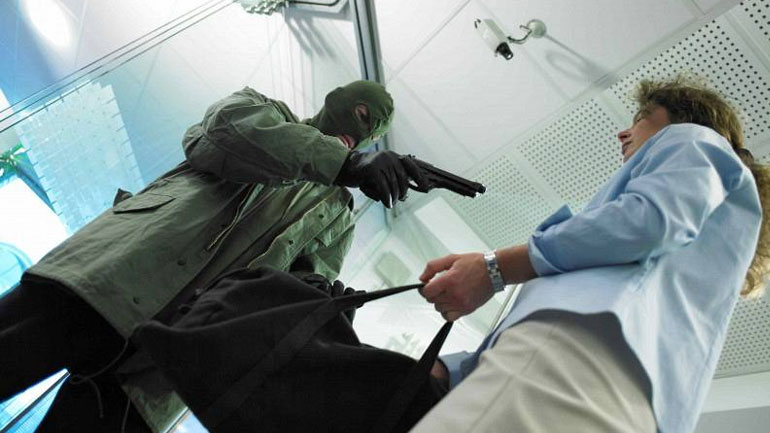 Ληστές τραπεζών πιάστηκαν επ’ αυτοφόρω στα Βριλήσσια