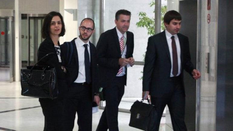 «Κλειδώνει» η συμφωνία, το κουαρτέτο αναχωρεί