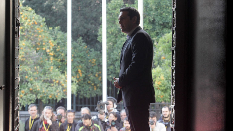 Handelsblatt: Στα πρόσωπα της χρονιάς που απογοήτευσαν ο Αλ. Τσίπρας