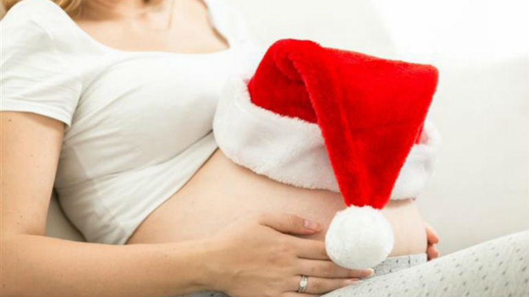 Τι να προσέξετε αν είστε έγκυος αυτά τα Χριστούγεννα