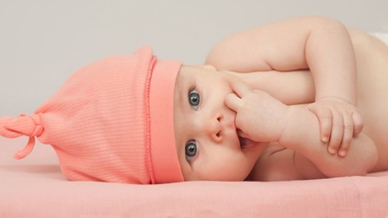 Έβγαλε τα πρώτα του δοντάκια; Αυτά είναι όλα όσα πρέπει να γνωρίζετε