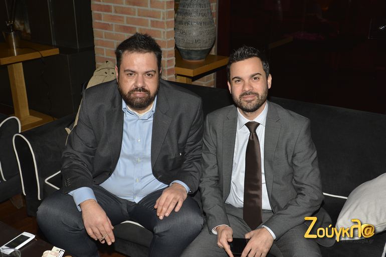 Γιάννης Χαρίτος (αριστερά) και Ιάκωβος Κρομμύδας (Renault)