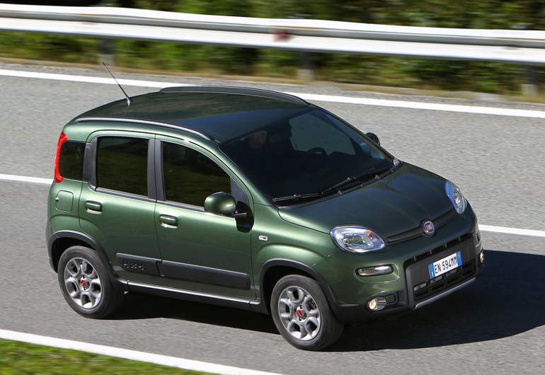 Στην κατηγορία Α, πρώτο σε πωλήσεις είναι το Fiat Panda με 1.617 μονάδες. Ακολουθούν, Toyota Aygo και Suzuki Celerio με 1.430 και 1.031 αντίστοιχα.