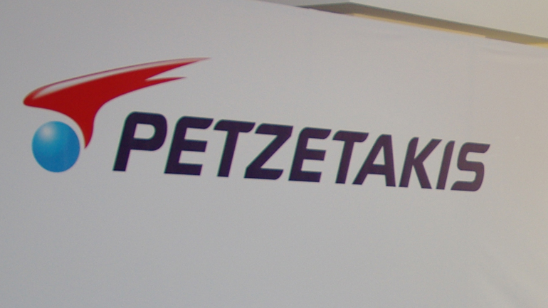 Χρεοκόπησε ο ιστορικός όμιλος Πετζετάκις