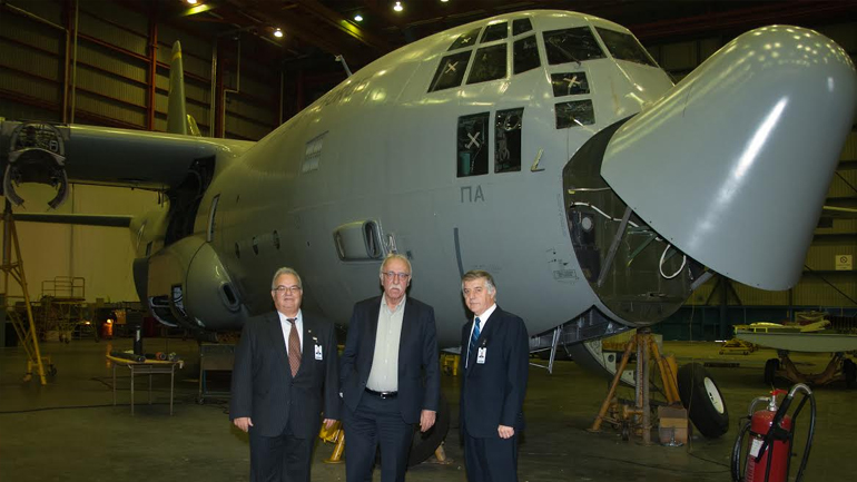 Eπίσκεψη Bίτσα στις εγκαταστάσεις της ΕΑΒ