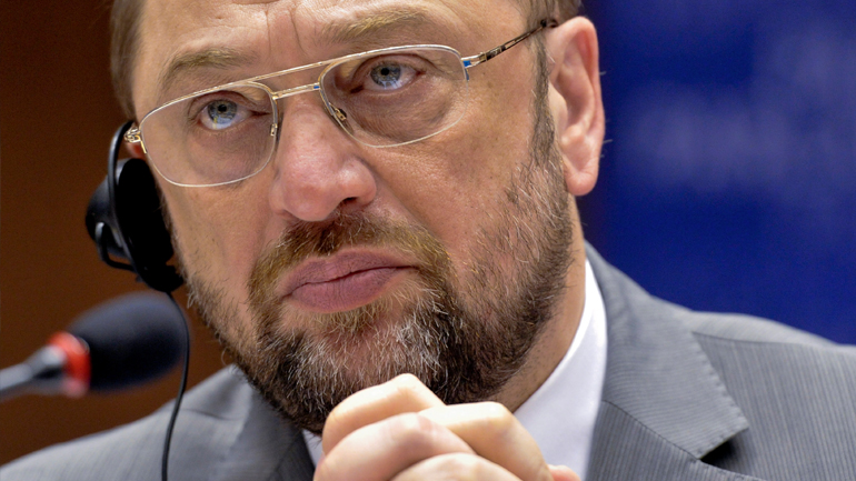 Κάλεσμα Σουλτς για ενιαία ευρωπαϊκή γραμμή στο προσφυγικό