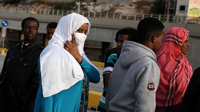 Περίπου 3.500 πρόσφυγες αναμένονται σήμερα στο λιμάνι του Πειραιά