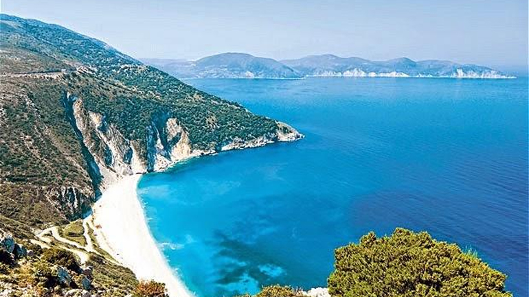 Κλιματική αλλαγή και υπερπληθυσμός απειλούν τη Μεσόγειο