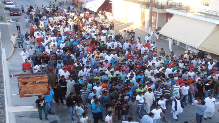 Πορεία Πακιστανών στο κέντρο για τη «γενέθλια ημέρα του Προφήτη Μωάμεθ»