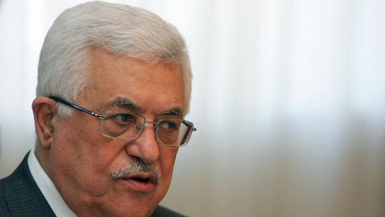 Στη Βουλή ο Μαχμούντ Αμπάς