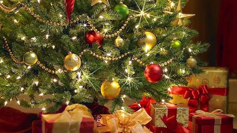 Εκτός συνόρων θα κάνουν Χριστούγεννα περισσότεροι από 13.000 Βορειοελλαδίτες