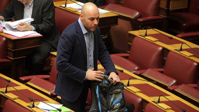 Αμυράς στη Βουλή: «Αν ένας γκέι συνευρεθεί με τον κ. Κατσίκη, θα είναι κτηνοβασία»