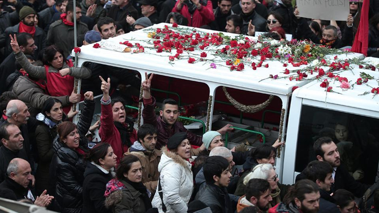 Διεθνής Ένωση Εκδοτών: Καταδικάζει την κατάφωρη λογοκρισία της τουρκικής κυβέρνησης