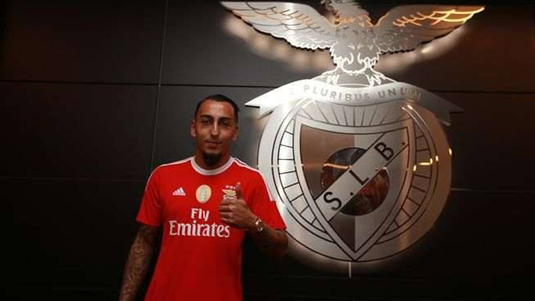 Παραμένει στην Μπενφίκα ο Μήτρογλου