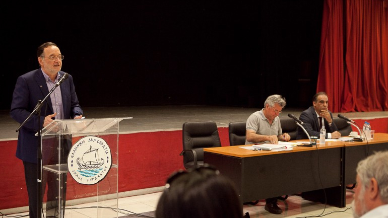 Π. Λαφαζάνης: Η πώληση του λιμανιού του Πειραιά δεν θα περάσει