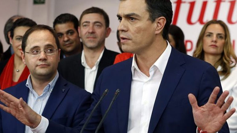 Ισπανία: Οι Σοσιαλιστές δεν στηρίζουν κυβέρνηση υπό τον Μαριάνο Ραχόι