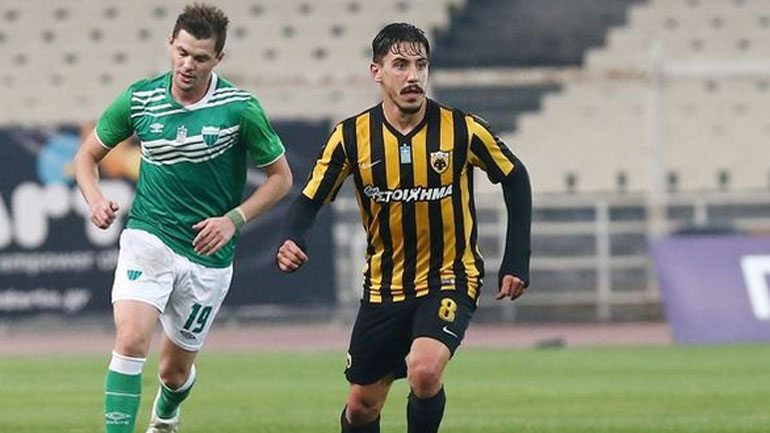 Σιμόες: «Είμαι ευτυχισμένος στην ΑΕΚ»