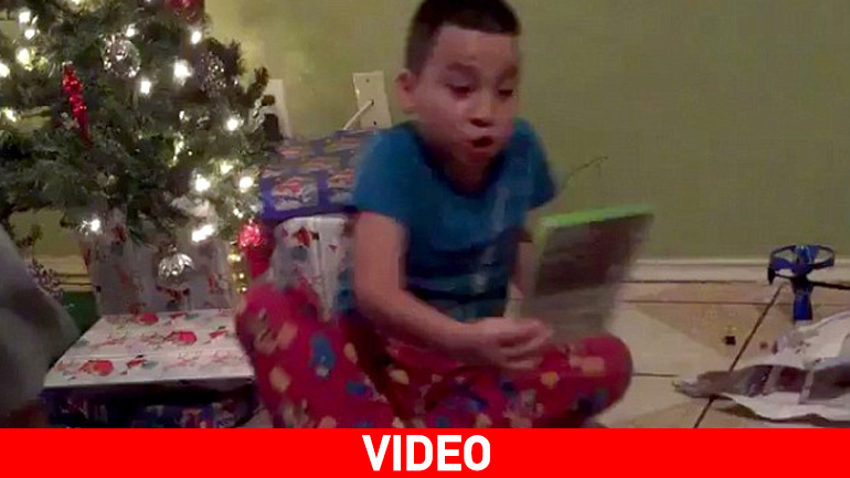 Η αντίδραση ενός… κακομαθημένου πιτσιρικά όταν πήρε το λάθος δώρο!