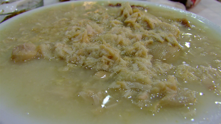 Δωρεάν κρασί, τσίπουρο και πατσάς σήμερα στη Χαλκιδική