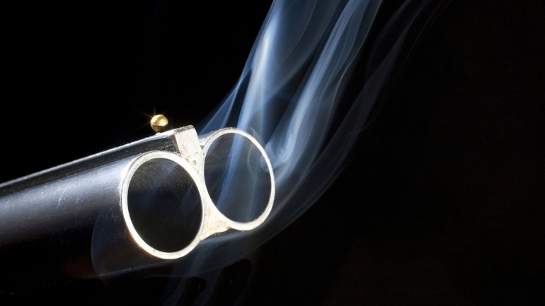 Φθιώτιδα: «Έλυσαν» τις διαφορές τους πυροβολώντας τον στο πρόσωπο Φθιώτιδα: «Έλυσαν» τις διαφορές τους πυροβολώντας τον στο πρόσωπο