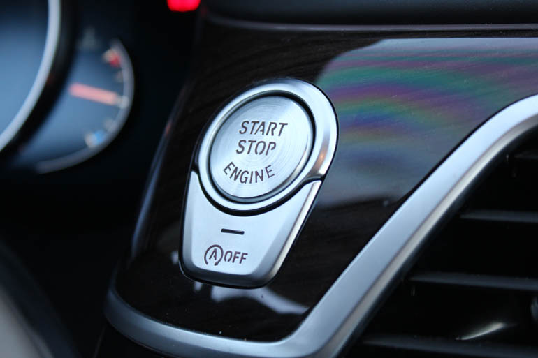 Έναρξη και σβήσιμο του κινητήρα με κουμπί... Εννοείται!