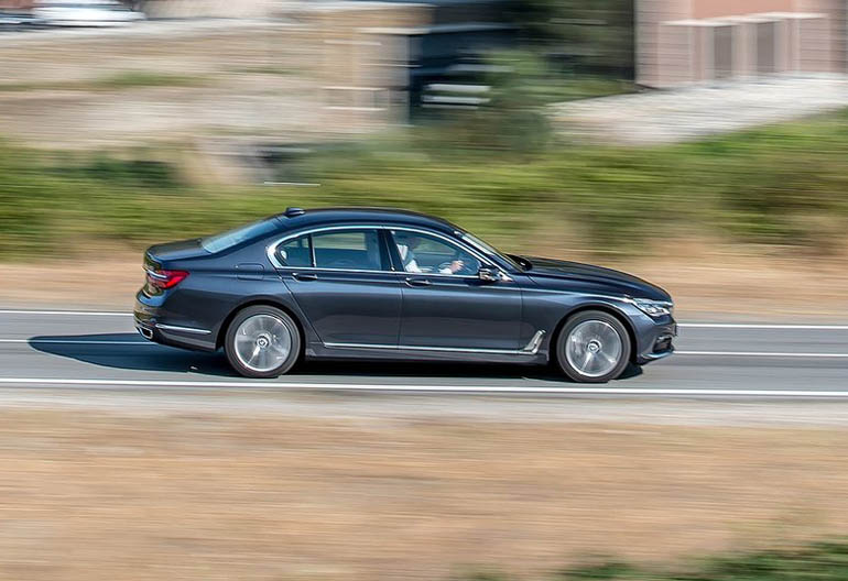 Η ποιότητα κύλισης είναι μοναδική ακόμα και στους άθλιους ελληνικούς δρόμους...