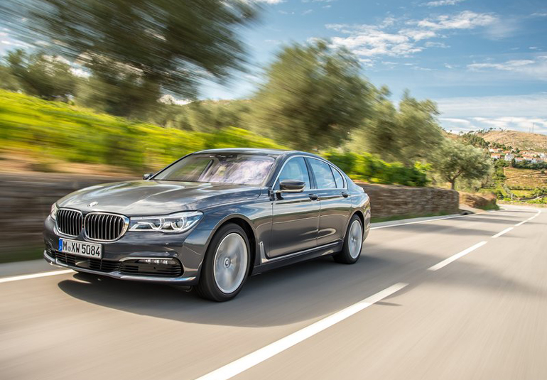 Τεχνολογικό επίτευγμα η νέα γενιά της BMW Σειράς 7...