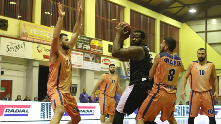 Στον τελικό ο Φάρος, 69-65 τον ΠΑΟΚ