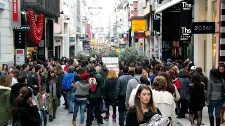 Το ωράριο των καταστημάτων μέχρι την Παραμονή της Πρωτοχρονιάς