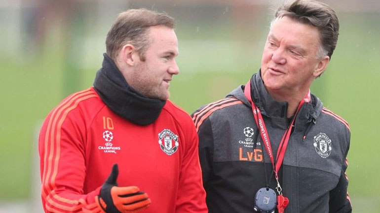 Νέα στήριξη Ρούνεϊ στον Φαν Χάαλ