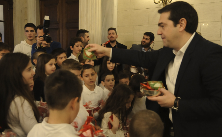 Δωράκια στα παιδάκια της χορωδίας