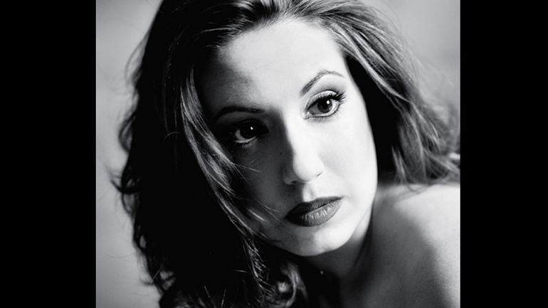 «Η ζωή και η αγάπη μιας γυναίκας» στο θέατρο «Αγγέλων Βήμα»