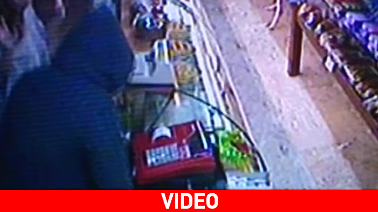 Προσποιήθηκε τον πελάτη και άδειασε το ταμείο ζαχαροπλαστείου στο Μοσχάτο