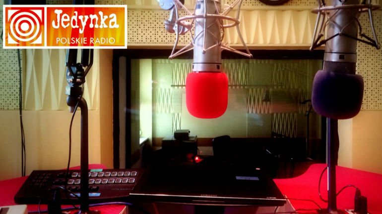 Πολωνία: Με ύμνους διαμαρτύρεται για τον νέο νόμο για τα ΜΜΕ η δημόσια ραδιοφωνία