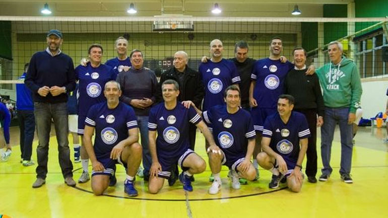 Βόλεϊ: Η Εθνική ομάδα του 1987 έπαιξε για το «Χαμόγελο του Παιδιού»