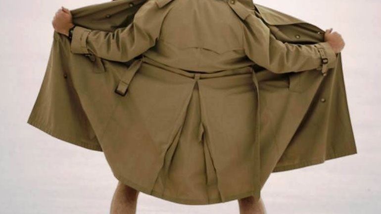 Χανιά: Επιδειξίας παρενοχλεί κοπέλες στο κέντρο της πόλης