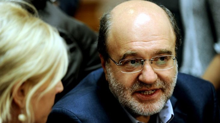 Εξετάζεται ενιαία κλίμακα φορολόγησης για όλα τα εισοδήματα