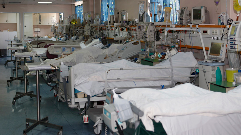 Έλλειψη διαθέσιμων κλινών στις Μονάδες Εντατικής Θεραπείας καταγγέλλουν οι γιατροί