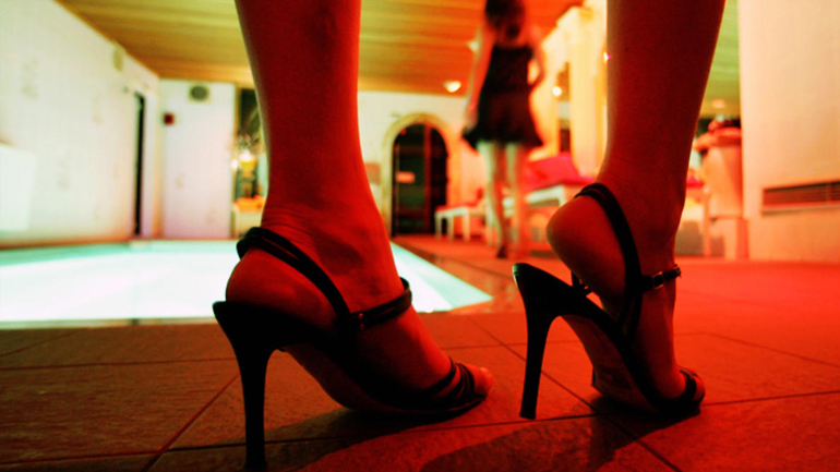 Έβαλε φωτιά σε οίκο ανοχής στη Θεσσαλονίκη