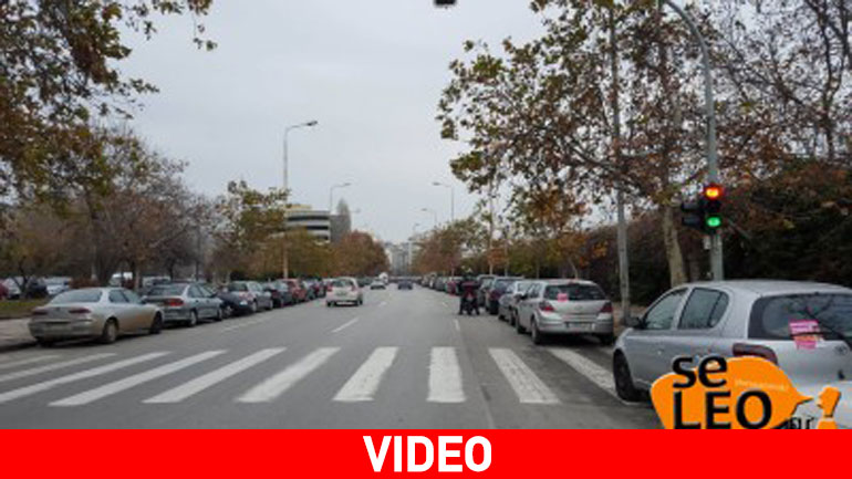 «Τρελό» φανάρι στη Θεσσαλονίκη: Ανάβουν ταυτόχρονα το «πράσινο» και το «κόκκινο»