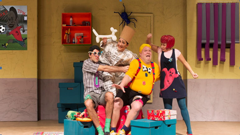 «ΟΛΟγυρα ΟΛΟτελα ΟΛΟιδιοι»: Παιδική παράσταση κατά του σχολικού εκφοβισμού